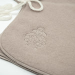 Babyjacke „Schaf“ mit Stickerei; beige